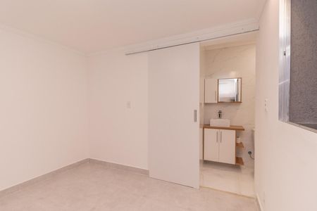 Casa para alugar com 26m², 1 quarto e sem vaga Casa para alugar com 26m², 1 quarto e sem vagaSuíte