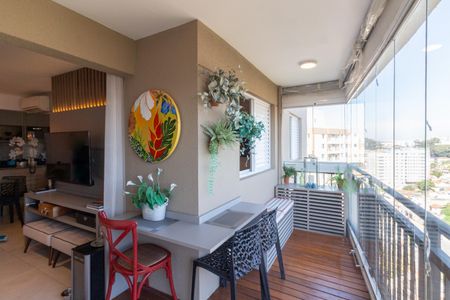 Apartamento à venda com 60m², 2 quartos e 1 vagaVaranda