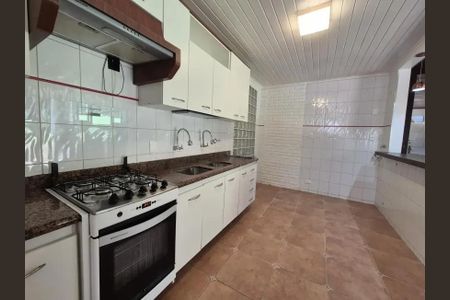 Cozinha de casa à venda com 3 quartos, 415m² em Vila d’El Rey, Nova Lima