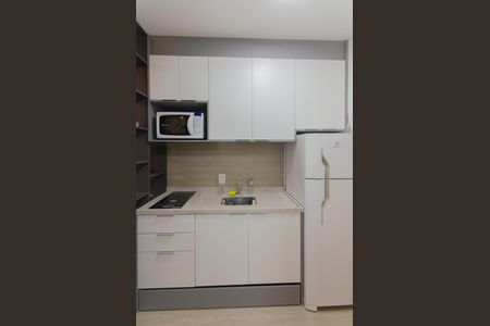 Cozinha de kitnet/studio para alugar com 1 quarto, 28m² em Ipiranga, São Paulo