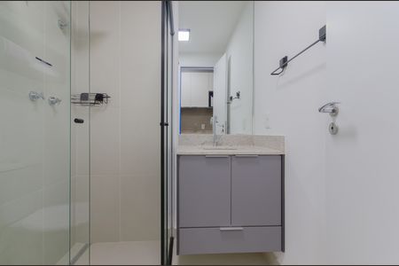 Banheiro de kitnet/studio para alugar com 1 quarto, 28m² em Ipiranga, São Paulo
