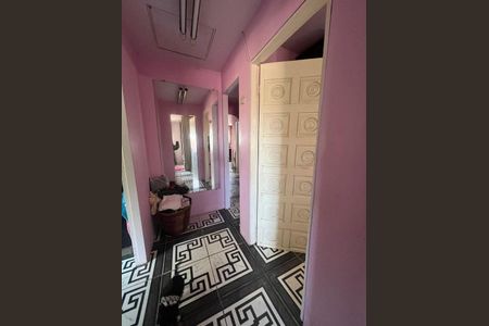 Casa para alugar com 49m², 2 quartos e 3 vagas