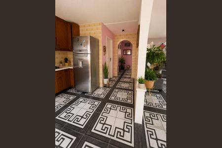 Casa para alugar com 49m², 2 quartos e 3 vagas