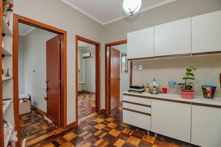 Cozinha de apartamento para alugar com 3 quartos, 68m² em Jardim São Pedro, Porto Alegre