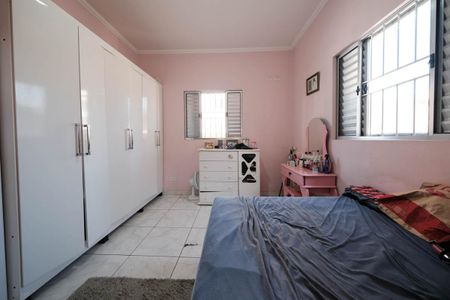 Casa à venda com 403m², 4 quartos e 4 vagasQuarto 2