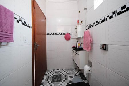 Casa à venda com 403m², 4 quartos e 4 vagasBanheiro 1