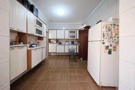 Casa à venda com 403m², 4 quartos e 4 vagasCozinha