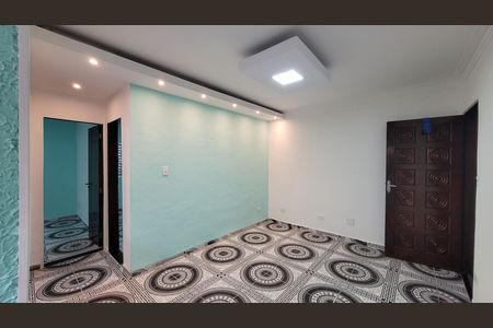 Sala de apartamento para alugar com 2 quartos, 50m² em Jardim Aracare, Itaquaquecetuba