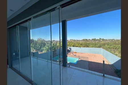 Casa à venda com 216m², 3 quartos e 4 vagasSacada