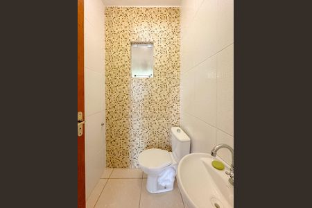 Casa para alugar com 100m², 2 quartos e 1 vagaLavabo