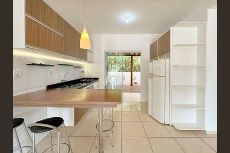 Casa para alugar com 100m², 2 quartos e 1 vagaSala/Cozinha
