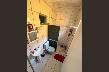 Casa para alugar com 117m², 2 quartos e 2 vagas Casa para alugar com 117m², 2 quartos e 2 vagasBanheiro