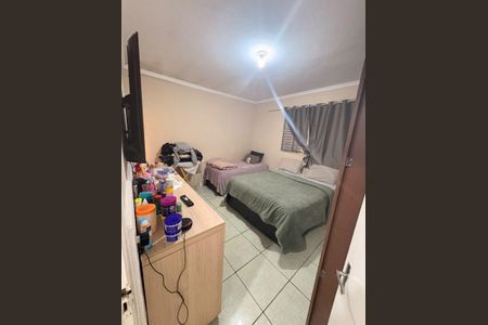 Casa para alugar com 117m², 2 quartos e 2 vagas Casa para alugar com 117m², 2 quartos e 2 vagasQuarto