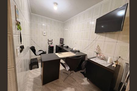 Casa para alugar com 117m², 2 quartos e 2 vagas Casa para alugar com 117m², 2 quartos e 2 vagasHome Office
