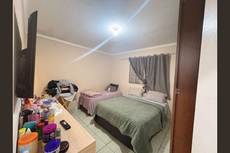 Casa para alugar com 117m², 2 quartos e 2 vagas Casa para alugar com 117m², 2 quartos e 2 vagasQuarto 2