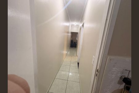 Casa para alugar com 117m², 2 quartos e 2 vagas Casa para alugar com 117m², 2 quartos e 2 vagasCorredor