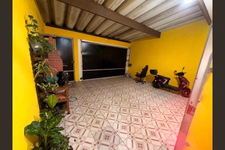 Garagem de casa para alugar com 2 quartos, 117m² em Parque Residencial Marengo, Suzano