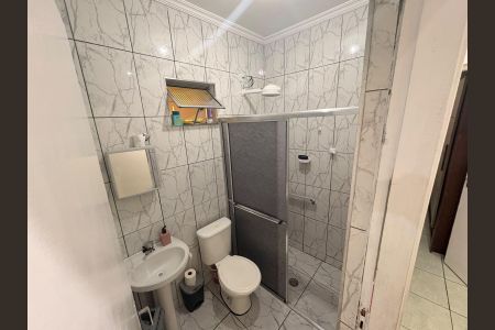 Banheiro de casa para alugar com 2 quartos, 117m² em Parque Residencial Marengo, Suzano