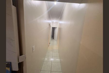 Casa para alugar com 117m², 2 quartos e 2 vagas Casa para alugar com 117m², 2 quartos e 2 vagasCorredor
