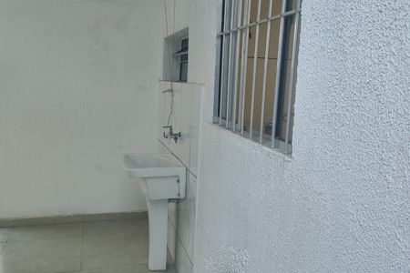 Casa para alugar com 30m², 1 quarto e sem vagaÁrea de Serviço