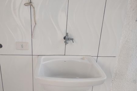 Casa para alugar com 30m², 1 quarto e sem vagaÁrea de Serviço