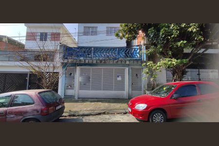 Fachada de casa para alugar com 1 quarto, 80m² em Vila Nogueira, Diadema