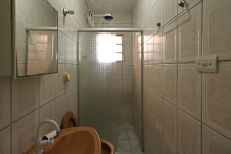 Banheiro de casa para alugar com 1 quarto, 80m² em Vila Nogueira, Diadema