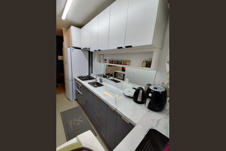 Apartamento à venda com 46m², 2 quartos e 1 vaga Apartamento à venda com 46m², 2 quartos e 1 vagaCozinha