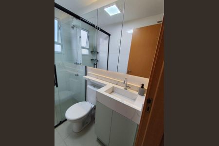 Apartamento à venda com 46m², 2 quartos e 1 vaga Apartamento à venda com 46m², 2 quartos e 1 vagaBanheiro