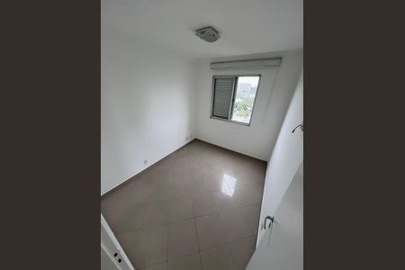 Quarto de apartamento para alugar com 3 quartos, 65m² em Vila Itapegica, Guarulhos