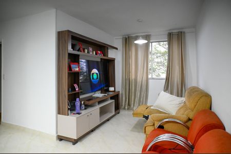 Sala de apartamento à venda com 2 quartos, 60m² em Jardim Patente, São Paulo