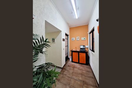 Casa à venda com 350m², 5 quartos e 4 vagas Casa à venda com 350m², 5 quartos e 4 vagasHall
