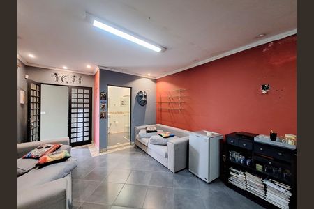 Sala de casa à venda com 5 quartos, 350m² em Carandiru, São Paulo