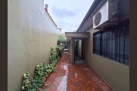 Casa à venda com 350m², 5 quartos e 4 vagas Casa à venda com 350m², 5 quartos e 4 vagasQuintal