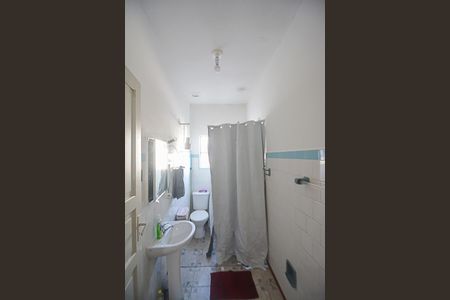 Casa à venda com 124m², 2 quartos e 1 vaga Casa à venda com 124m², 2 quartos e 1 vagaBanheiro