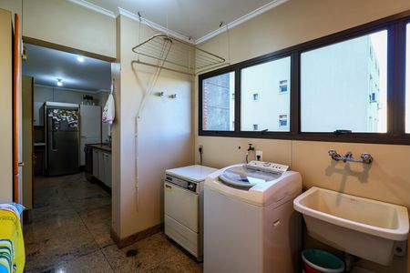 Apartamento à venda com 4 quartos, 263m² em Real Parque, São Paulo