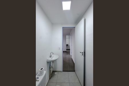 Apartamento para alugar com 39m², 2 quartos e sem vaga Apartamento para alugar com 39m², 2 quartos e sem vagaBanheiro