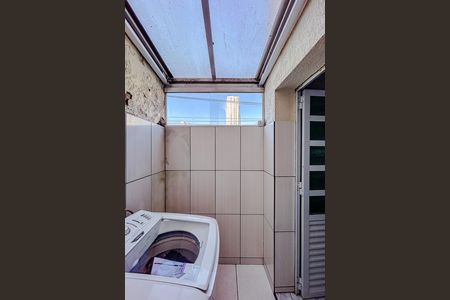 Área de Serviço de casa de condomínio para alugar com 2 quartos, 70m² em Vila Esperança, São Paulo