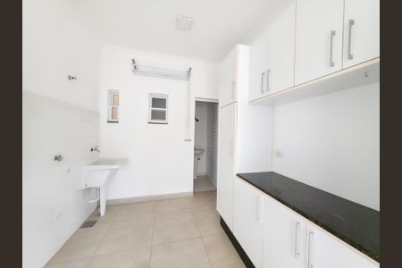 Casa de condomínio para alugar com 300m², 3 quartos e 4 vagasÁrea de Serviço