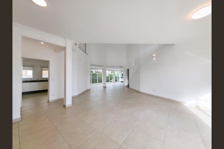 Casa de condomínio para alugar com 300m², 3 quartos e 4 vagasSala