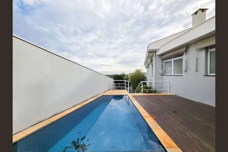 Casa de condomínio para alugar com 300m², 3 quartos e 4 vagasÁrea externa