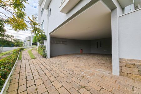 Casa de condomínio para alugar com 300m², 3 quartos e 4 vagasGaragem