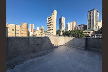 Apartamento à venda com 122m², 2 quartos e 2 vagas