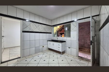 Casa para alugar com 50m², 1 quarto e sem vaga Casa para alugar com 50m², 1 quarto e sem vagaCozinha