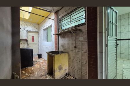 Casa para alugar com 50m², 1 quarto e sem vaga Casa para alugar com 50m², 1 quarto e sem vagaLavanderia