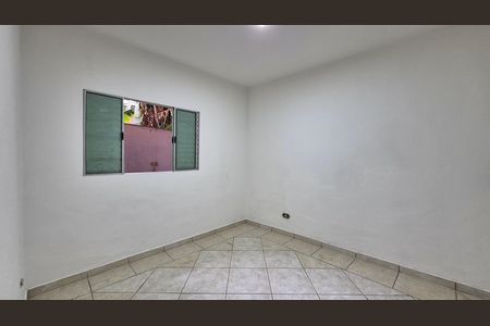 Casa para alugar com 50m², 1 quarto e sem vaga Casa para alugar com 50m², 1 quarto e sem vagaSala