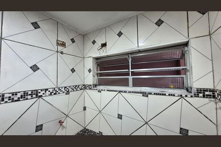 Casa para alugar com 50m², 1 quarto e sem vaga Casa para alugar com 50m², 1 quarto e sem vagaBanheiro