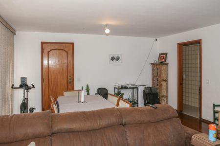 Apartamento à venda com 115m², 3 quartos e 2 vagas Apartamento à venda com 115m², 3 quartos e 2 vagasSala