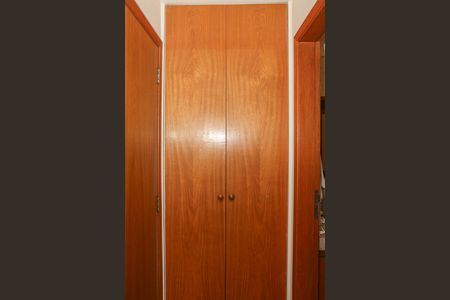 Apartamento à venda com 115m², 3 quartos e 2 vagas Apartamento à venda com 115m², 3 quartos e 2 vagasSuíte