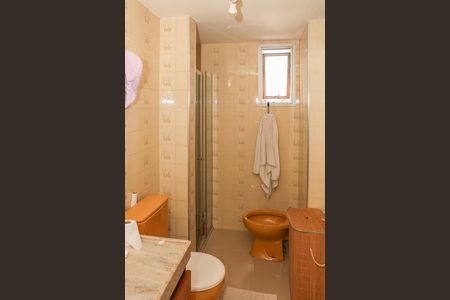 Apartamento à venda com 115m², 3 quartos e 2 vagas Apartamento à venda com 115m², 3 quartos e 2 vagasBanheiro da Suíte